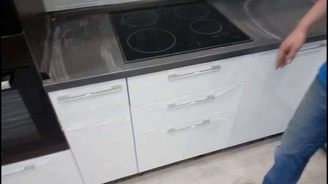 Кухонный гарнитур ЖК Холмогоровский смотреть онлайн