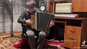 Фантастическая игра...Батырхан Казимов 🎹🚀