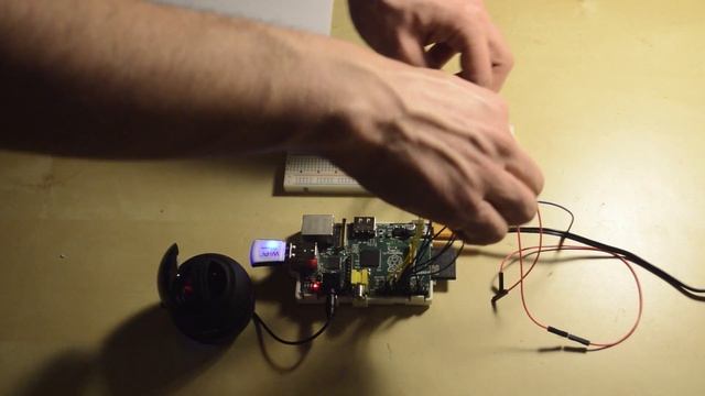 Learn how to create a radio with a VU meter on a Raspberry Pi, using Visual Programming смотреть онлайн