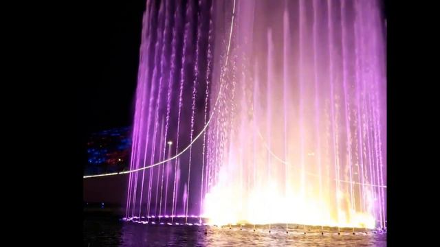 Поездка в Сочи. Сказочно красивые музыкальные фонтаны смотреть онлайн