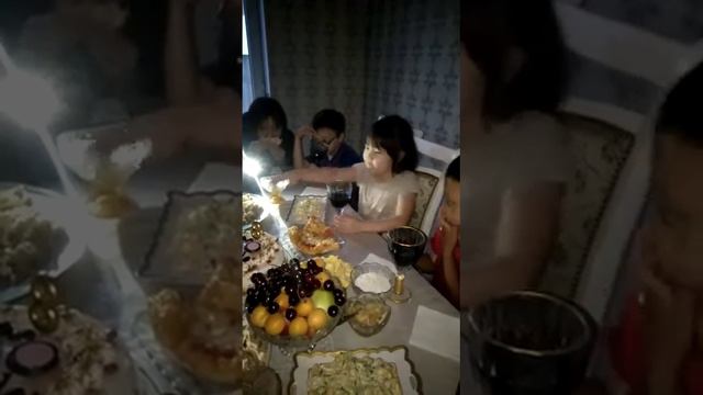 Моя любимая племянница АЗИЯ  8 лет желаю быть Здоровой Счастливой и Богатой !!!