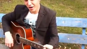 клаасно сочинил и спел на гитаре про весну