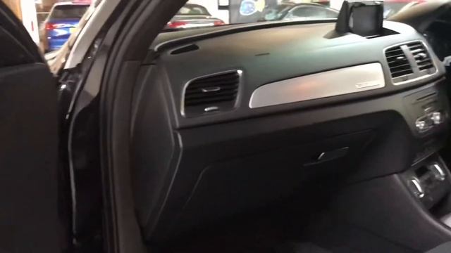 LX14 Audi Q3 2.0 TDI S line S Tronic quattro 5dr смотреть онлайн