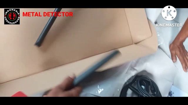 Unboxing Metal Detector Vanquish 340 Minelab