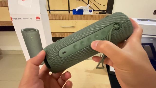 Unboxing Huawei Sound Joy Bluetooth Speaker & Sound Test смотреть онлайн