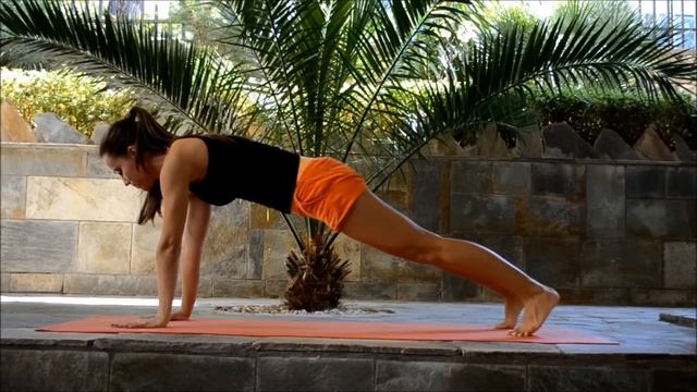 Как укрепить мышцы пресса и спины? Йога-упражнения для мышц пресса, груди, рук и спины смотреть онлайн