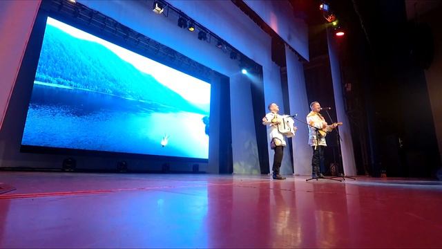 Михаил Кириллов и Александр Марков-У ТАЁЖНЫХ КОСТРОВ смотреть онлайн