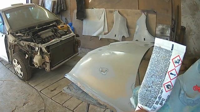 Хонда Фит. Ремонт капота. Убираем рыжики. (день десятый) смотреть онлайн