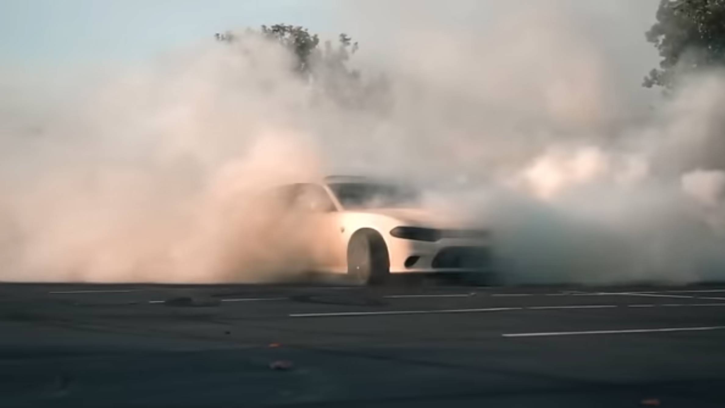 CryJaxx & The FifthGuys - Gasolina