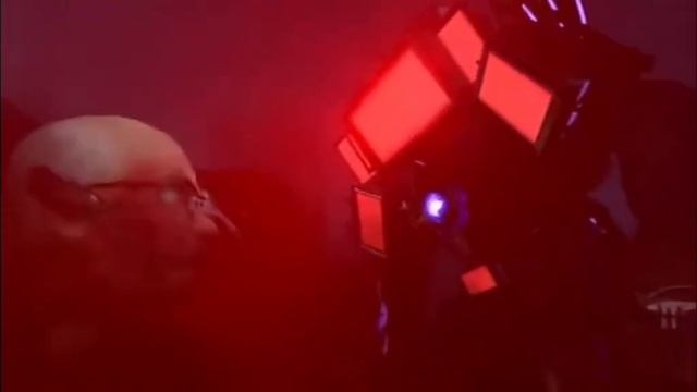 титан ТВ мен и титан камера мен :)