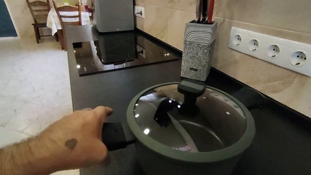 Цены на посуду и кухонную утварь в Латвии . Наши покупки в Риге для своей кухни .