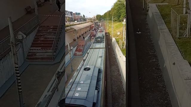 прибытие ласточки ЭC2Г на Калининград-Северный вокзал/Kaliningrad-Severny Railway Station смотреть онлайн