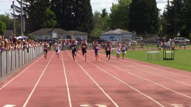 Boys 200 Meter Final 1A/SD1 District Meet смотреть онлайн