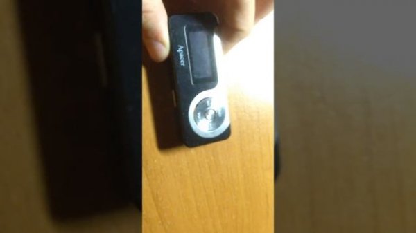 Обзор на MP3 проигрыватель Apacer