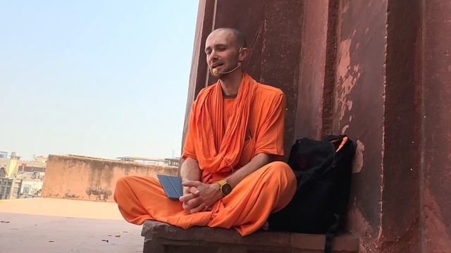 ⭐️ Храм Мадана Мохана - первый храм во Вриндаване. Харинама-тур. 2023.10.28 смотреть онлайн