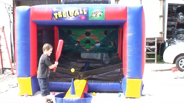 Inflatable Tee-Ball Game смотреть онлайн