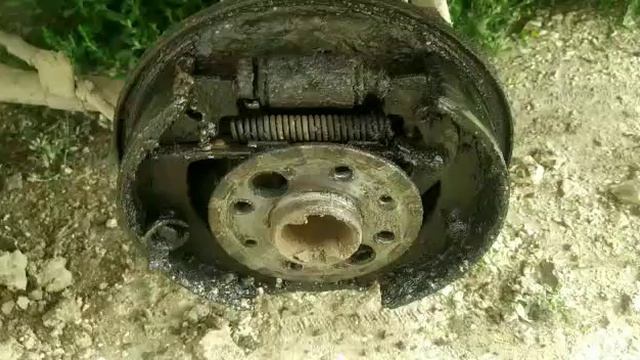 как снять полуось на Ваз2107