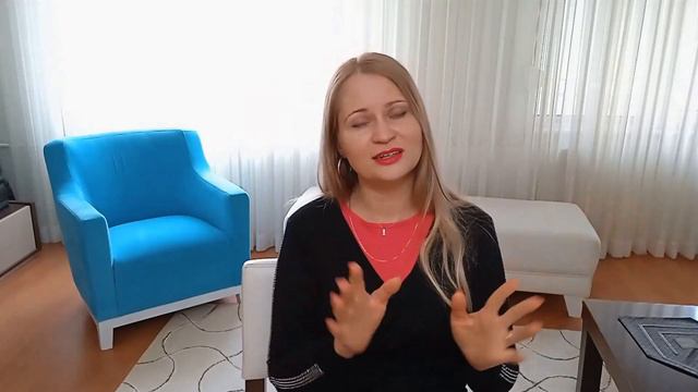 Ипостаси женщины. Прелесть какая дурочка. Хрустальная ваза. смотреть онлайн