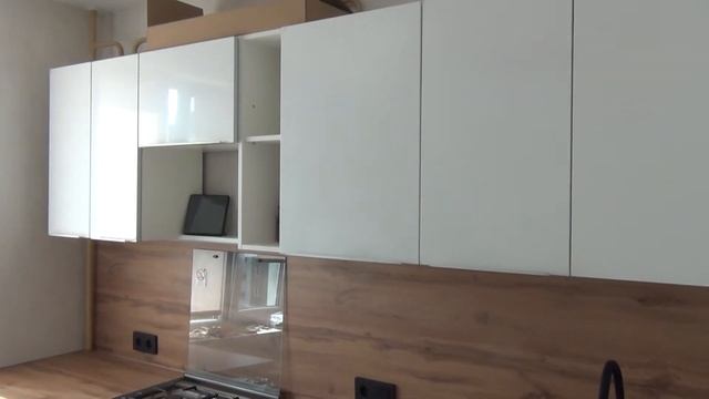"Сурская мебель".Установка кухни в Минске.Делаем бюджетную кухню стильной. смотреть онлайн