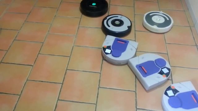 Roomba Vs Neato смотреть онлайн