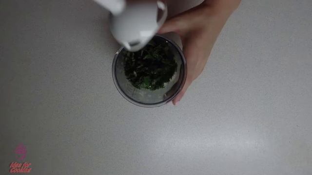 ЧЕСНОЧНЫЕ БУЛОЧКИ смотреть онлайн