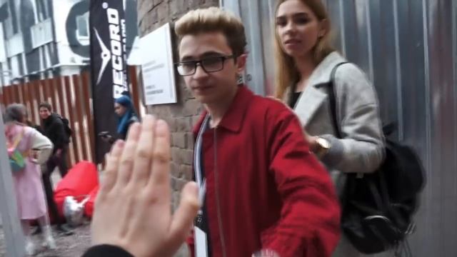 VLOG ПИТЕР DAY 2 :ВИДФЕСТ, КУЧА БЛОГЕРОВ И РАЗВОДНЫЕ МОСТЫ смотреть онлайн