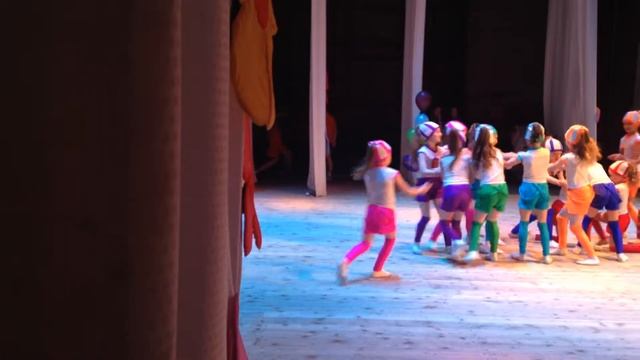 Лора-Данс - Карандаши 2016 год взгляд из за кулис смотреть онлайн