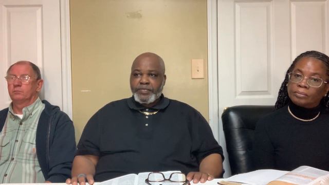 Love Never Fails - Walter Walker