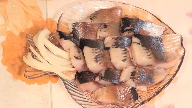 Как красиво подать селедку на стол? смотреть онлайн