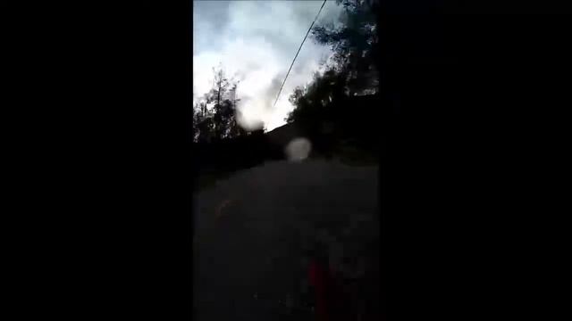 Following My Front Wheel Down смотреть онлайн