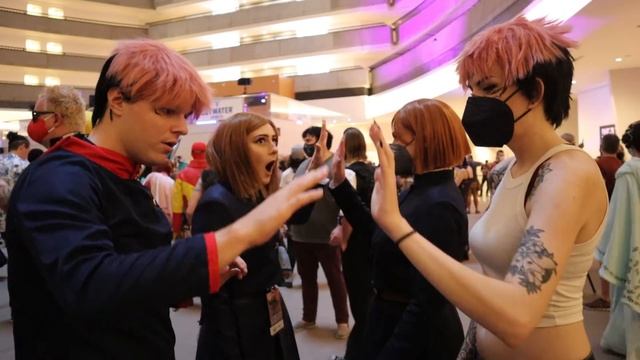 BOOGIE WOOGIE TIME!! Jujutsu Kaisen Cosplay Crack | Dragon Con 2021 смотреть онлайн