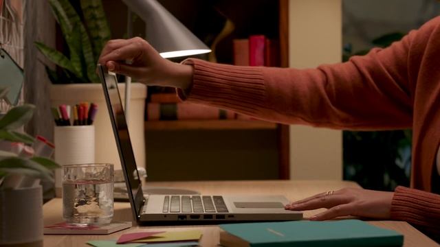 The Aspire Vero eco-friendly laptop смотреть онлайн