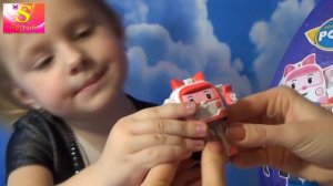 РОБОКАР ПОЛИ открываем огромное Яйцо Сюрприз/ Играем командой Robocar Poli /Poli Robocar open.