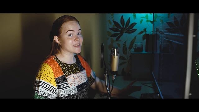 Как петь на НЕСКОЛЬКО голосов!?Поем русскую народную песню "Порушка-Параня".Russian girl sings song смотреть онлайн