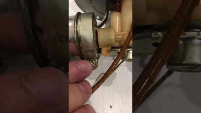 Бензонасос ВАЗ на Сузуки Булевард С90Т смотреть онлайн