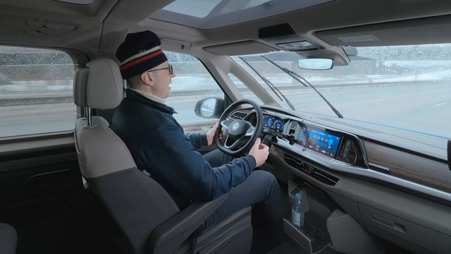 PROVKÖRNING av nya Volkswagen Multivan E-Hybrid смотреть онлайн