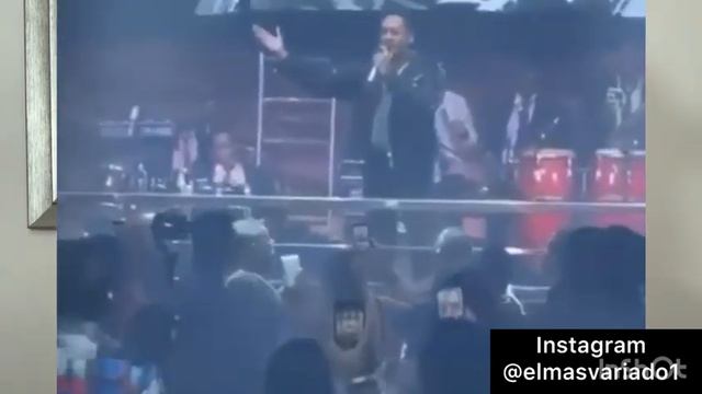 FRANK REYES SE INCOMODA EN FIESTA Y DICE DE ESTE PAIS HAY QUE IRSE смотреть онлайн