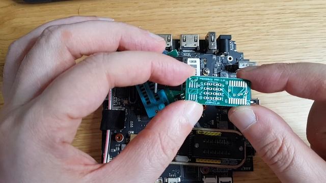 Перепрошивка BIOS в минипк GK3V J4125 и аварийная перепрошивка с помощью программатора Ch341a.