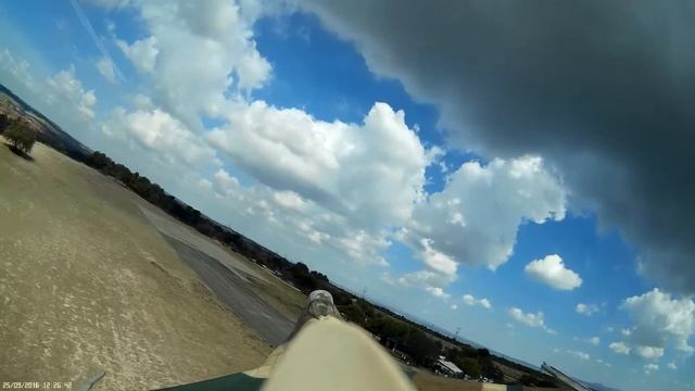 Caméra embarquée sur F-16 Fighting Falcon RC (Vue avant) смотреть онлайн