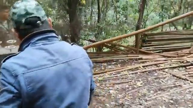 Автоматический станок для выпрямления стальных труб смотреть онлайн