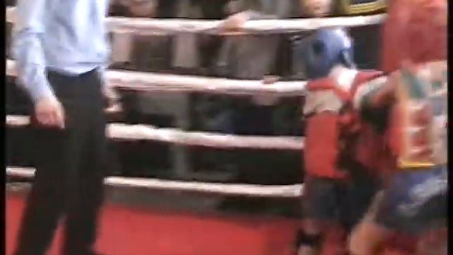 Муэй тай Владислав Зубенко 26.2.2012.mpg смотреть онлайн