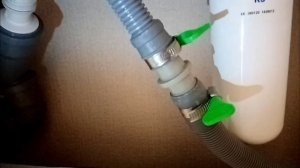 Вода в стиральной машине. Устранение проблемы скапливания воды в неработающей стиральной машине.