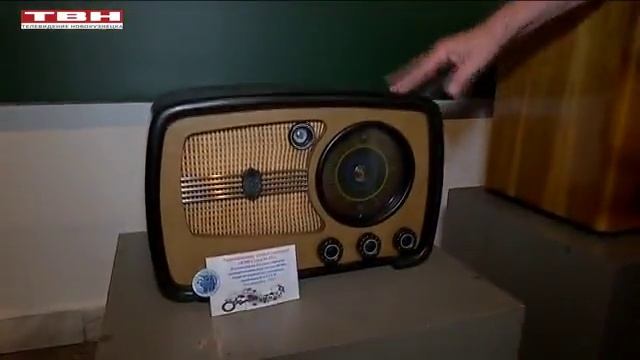 "Вперед - в прошлое сотового телефона!" смотреть онлайн