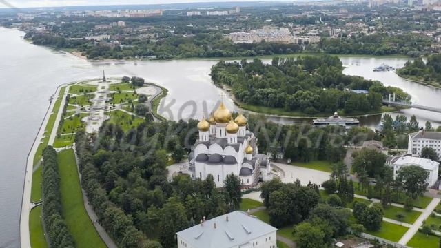 Yaroslavl, Russia. Cathedral of the Assumption of the Blessed Virgin Mary (Assumption Cathedral), A смотреть онлайн