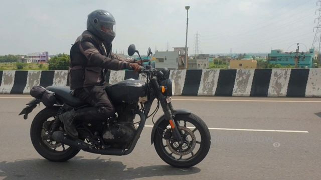 2021 Royal Enfield Hunter 350 Exhaust Sound & Agressive Ride Spotted || RE Hunter 350 New Look смотреть онлайн