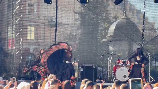 Прогулка с Natalex/1265: песни и танцы ромов на Ярмарке народов 2023/Tautų mugė 2023. #vilnius700. смотреть онлайн