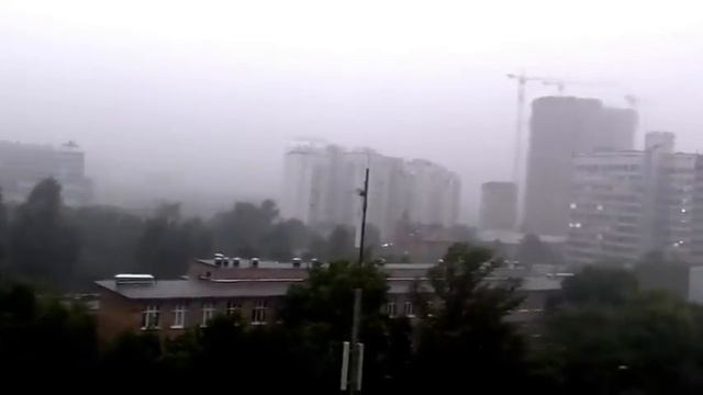 2015 05 29 Страшный ливень в Москве сегодня вечером в 19 30 смотреть онлайн