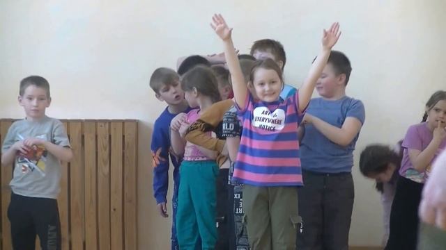 игровая программа 1 апреля. Кильмезь ДК ОРИОН смотреть онлайн