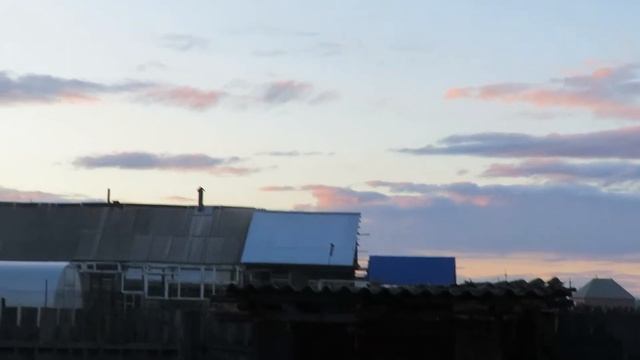 Лучистый закат в пгт Промышленная(Кемеровская обл) смотреть онлайн