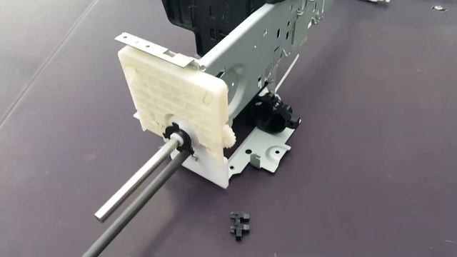 УФ принтер из EPSON L800/805 (Часть 2) Узел подвеса головы и привода.. смотреть онлайн